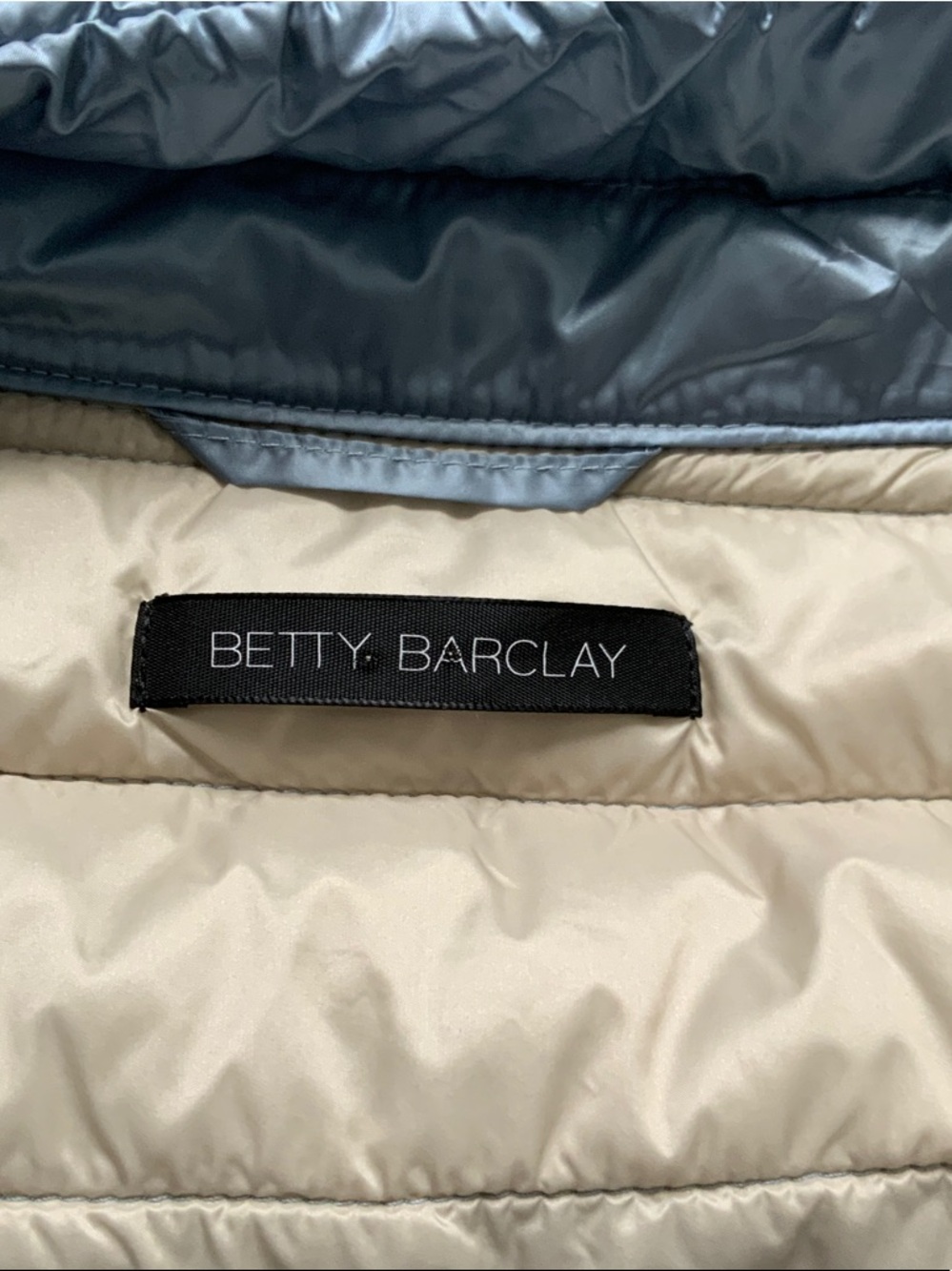 Betty Barclay Women's Light Blue Quilted Packable Vest with Ring-Zip 40 - Picture 2 of 7